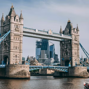 Walking tour: London Highlights Walk from Trafalgar Square to Tower Bridge